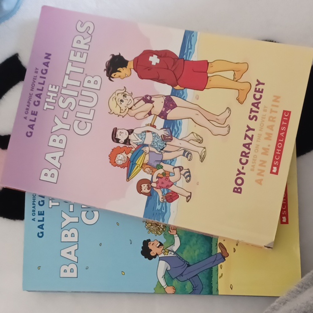 Bundle of 2 baby sitters club books